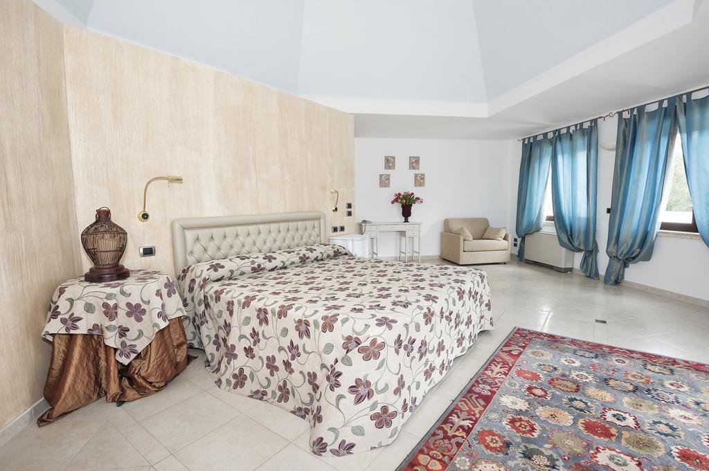 Masseria Chiancone Torricella มาร์ตินาฟรังกา ภายนอก รูปภาพ